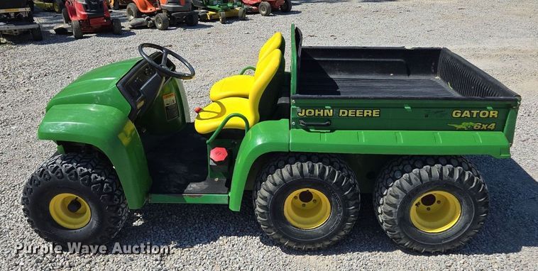 image for item EE8493 1999 John Deere Gator utility vehicle