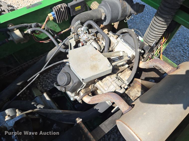 image for item EE8493 1999 John Deere Gator utility vehicle