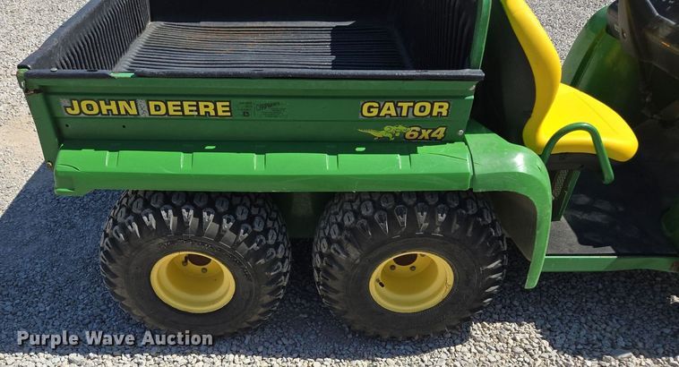 image for item EE8493 1999 John Deere Gator utility vehicle
