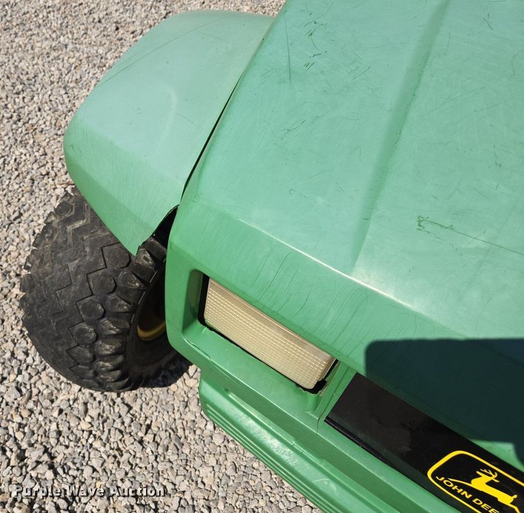 image for item EE8494 John Deere  Gator  utility vehicle