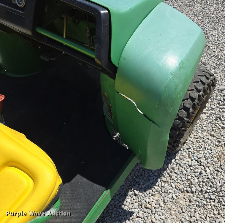 image for item EE8494 John Deere  Gator  utility vehicle