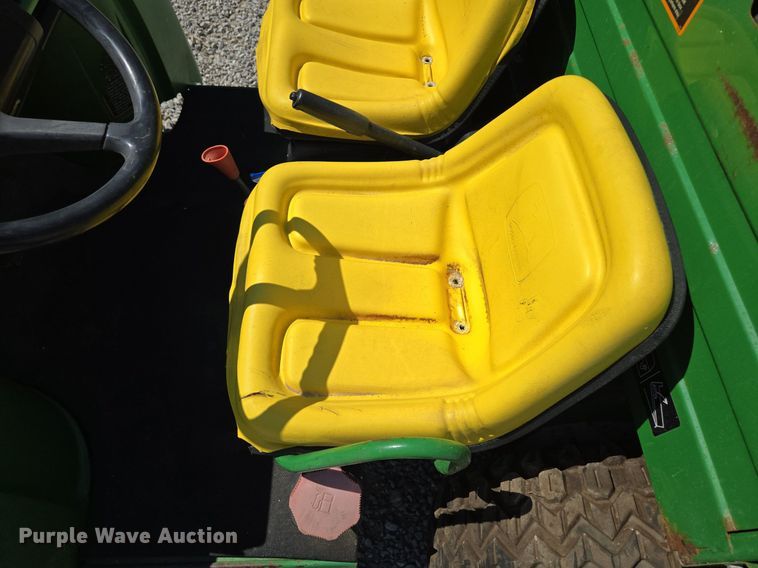 image for item EE8494 John Deere  Gator  utility vehicle
