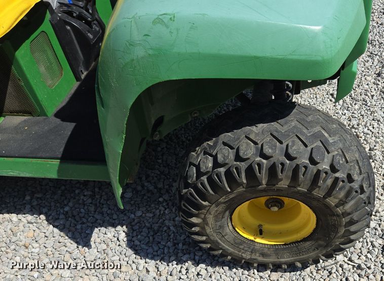 image for item EE8494 John Deere  Gator  utility vehicle