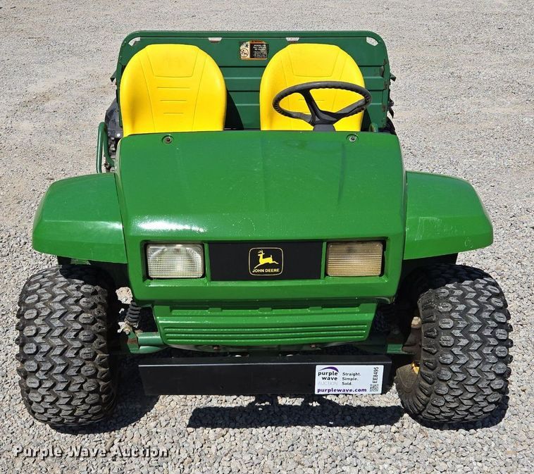 image for item EE8495 John Deere  Gator  utility vehicle