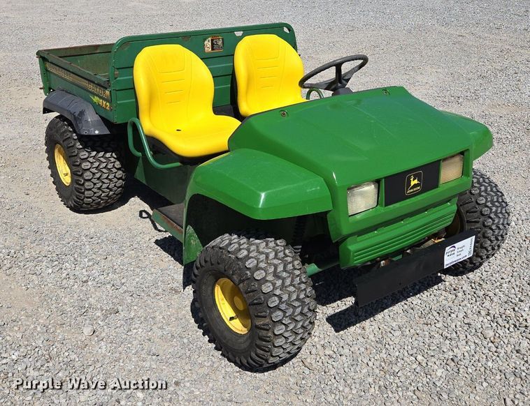 image for item EE8495 John Deere  Gator  utility vehicle