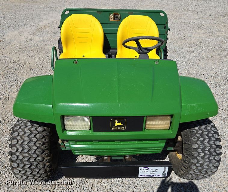 image for item EE8495 John Deere  Gator  utility vehicle