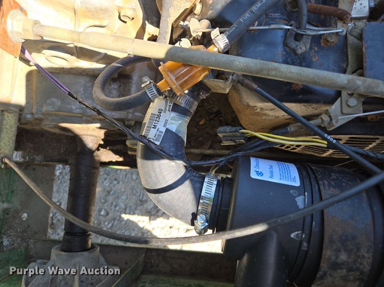 image for item EE8495 John Deere  Gator  utility vehicle