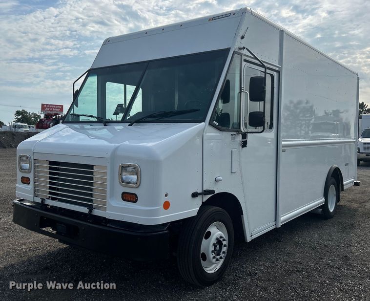 image for item EG0759 2022 Ford F59 delivery van