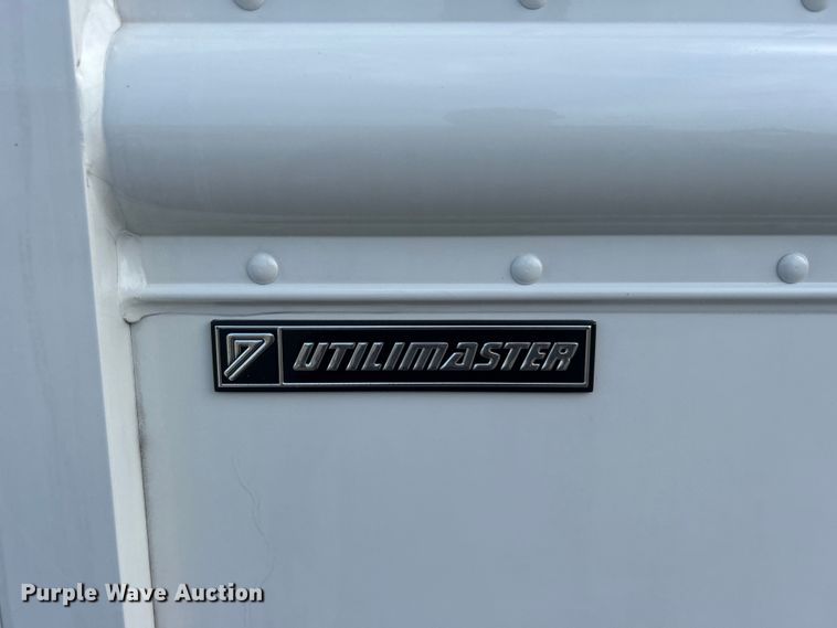 image for item EG0759 2022 Ford F59 delivery van