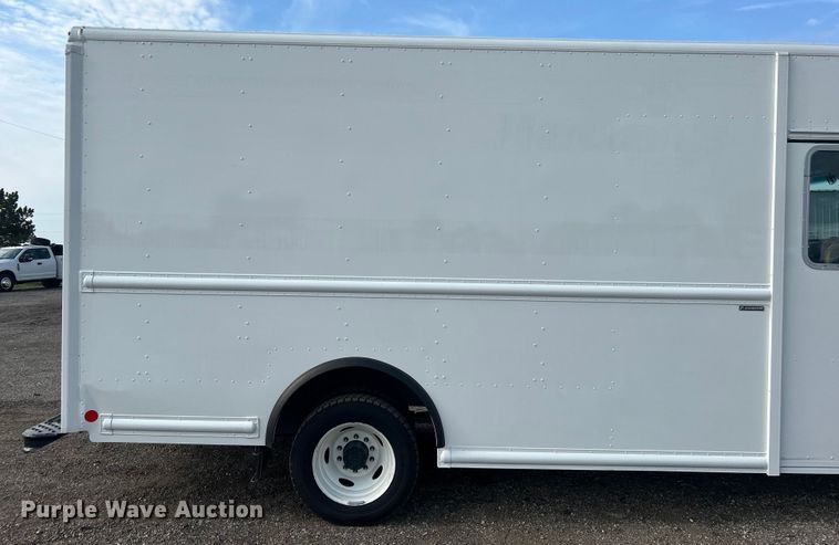 image for item EG0759 2022 Ford F59 delivery van