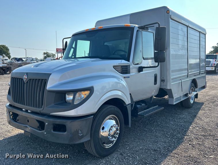 image for item EG0816 2014 International  TerraStar delivery truck