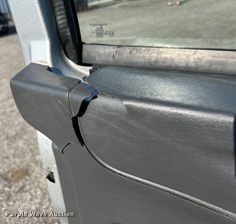 image for item EG0816 2014 International  TerraStar delivery truck