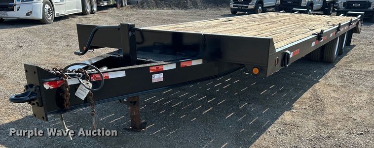 image for item EG0913 2006 Towmaster Big Tow equipment trailer