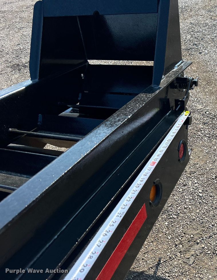 image for item EG0913 2006 Towmaster Big Tow equipment trailer