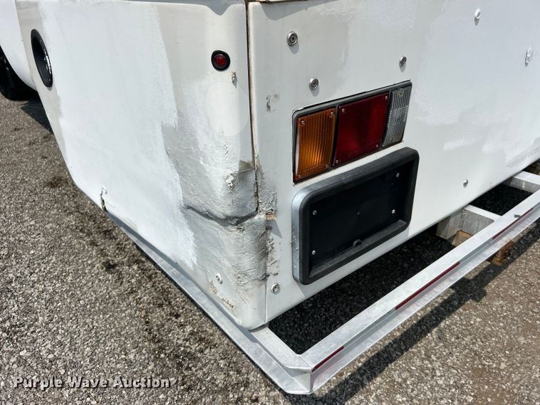 image for item EG0972 2014 Isuzu  sprayer truck