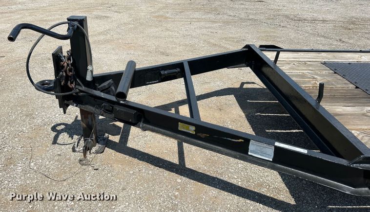 image for item EG0997 1982 American Trailers equipment trailer