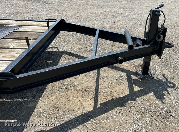 image for item EG0997 1982 American Trailers equipment trailer