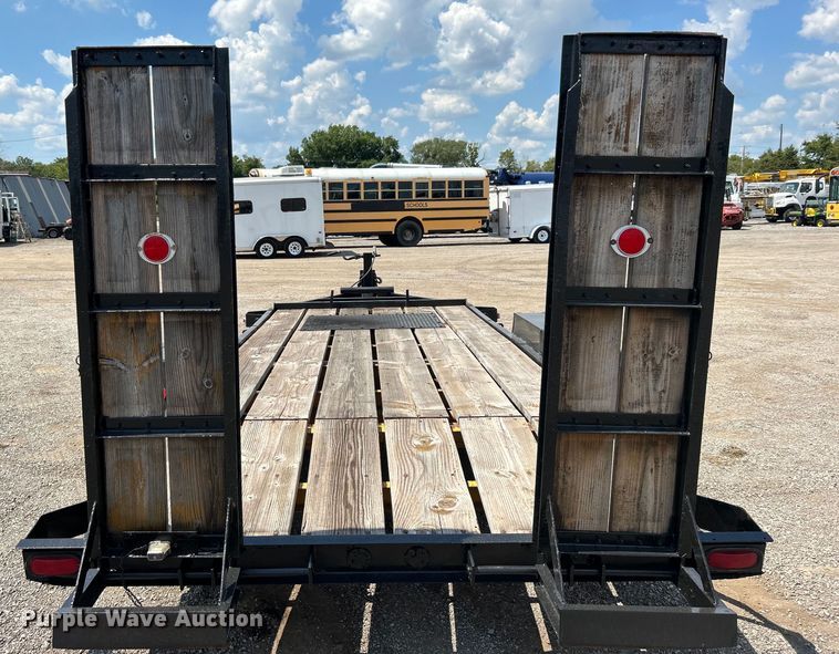 image for item EG0997 1982 American Trailers equipment trailer