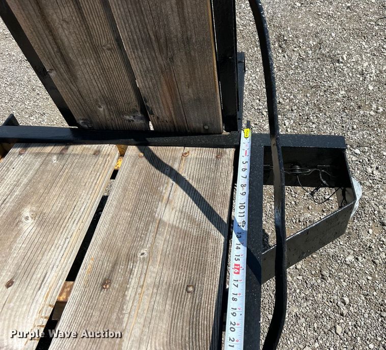 image for item EG0997 1982 American Trailers equipment trailer