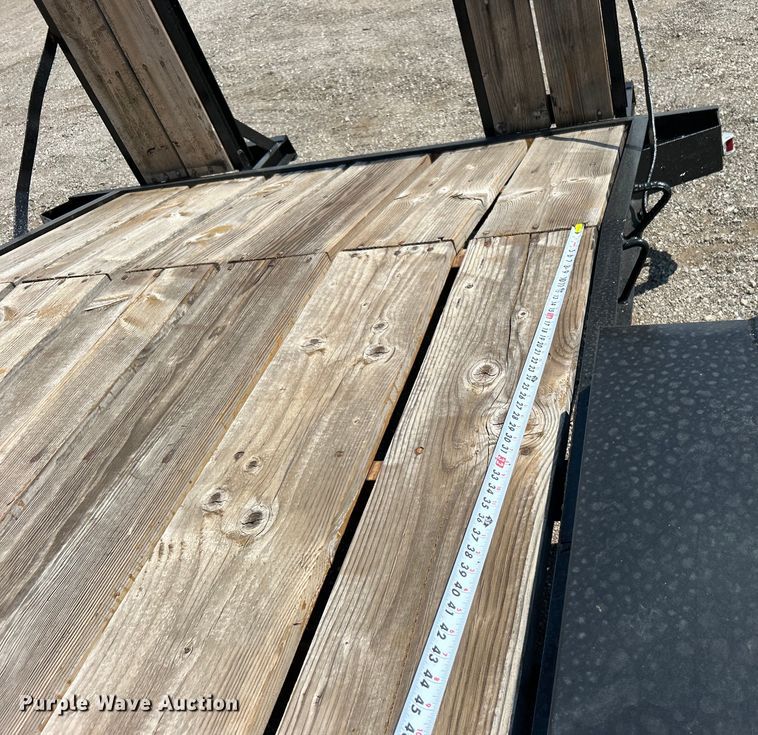 image for item EG0997 1982 American Trailers equipment trailer