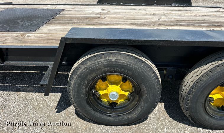 image for item EG0997 1982 American Trailers equipment trailer