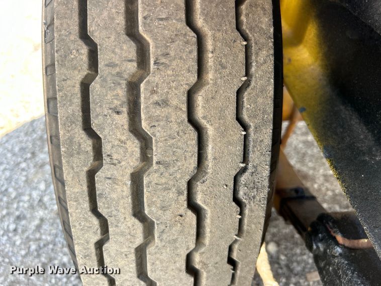 image for item EG0997 1982 American Trailers equipment trailer