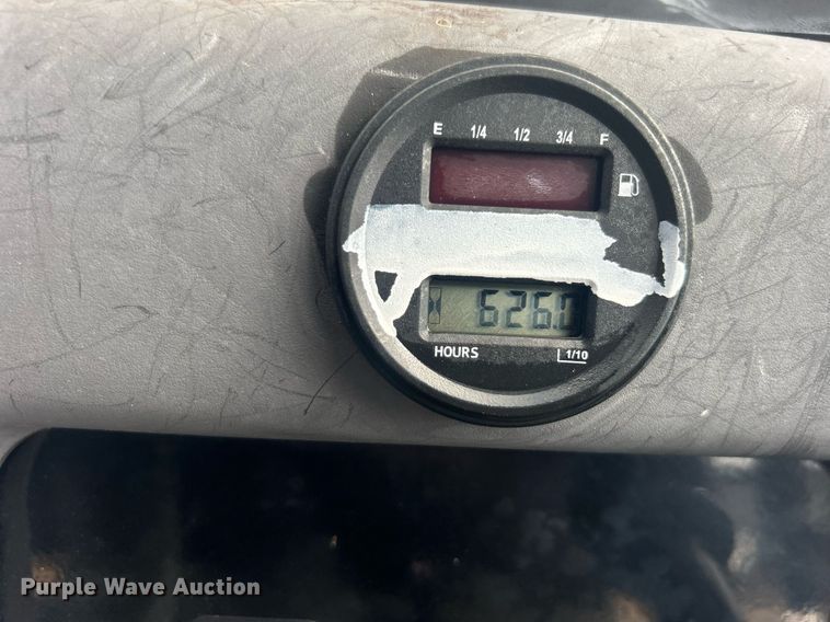 image for item EG1005 2017 Kawasaki  Mule 4010 utility vehicle