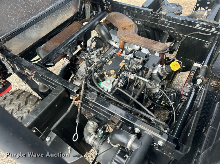 image for item EG1005 2017 Kawasaki  Mule 4010 utility vehicle