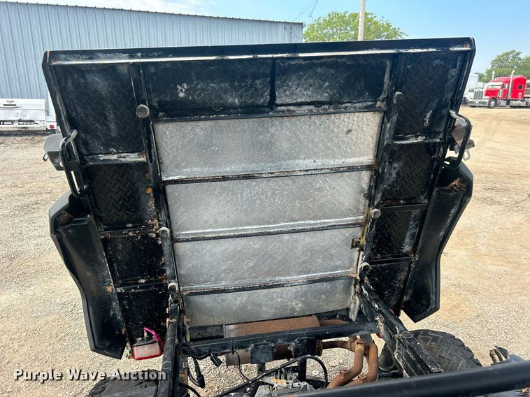 image for item EG1006 2017 Kawasaki  Mule 4010 utility vehicle