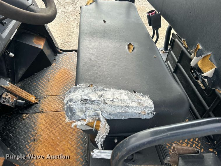 image for item EG1006 2017 Kawasaki  Mule 4010 utility vehicle