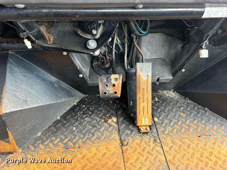 image for item EG1006 2017 Kawasaki  Mule 4010 utility vehicle