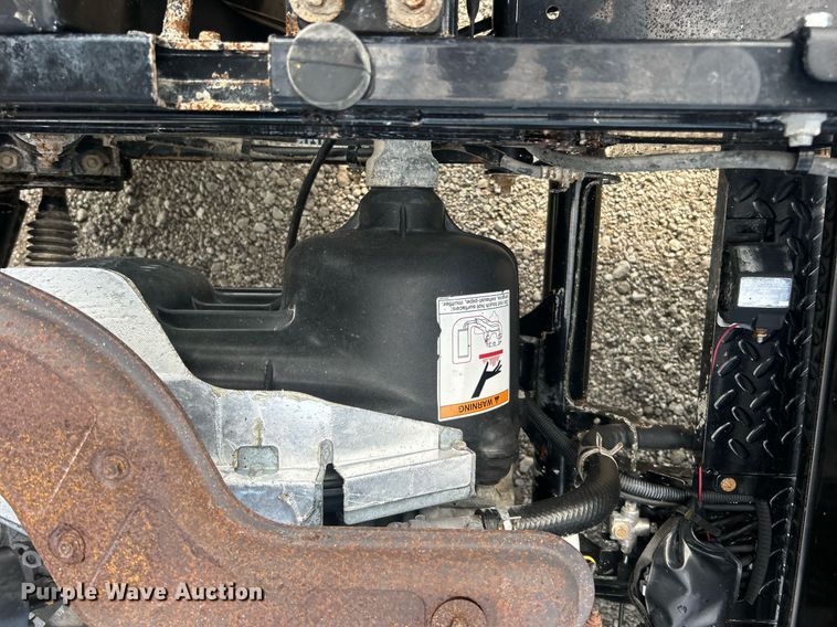 image for item EG1007 2017 Kawasaki  Mule 4010 utility vehicle