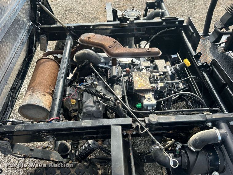 image for item EG1007 2017 Kawasaki  Mule 4010 utility vehicle