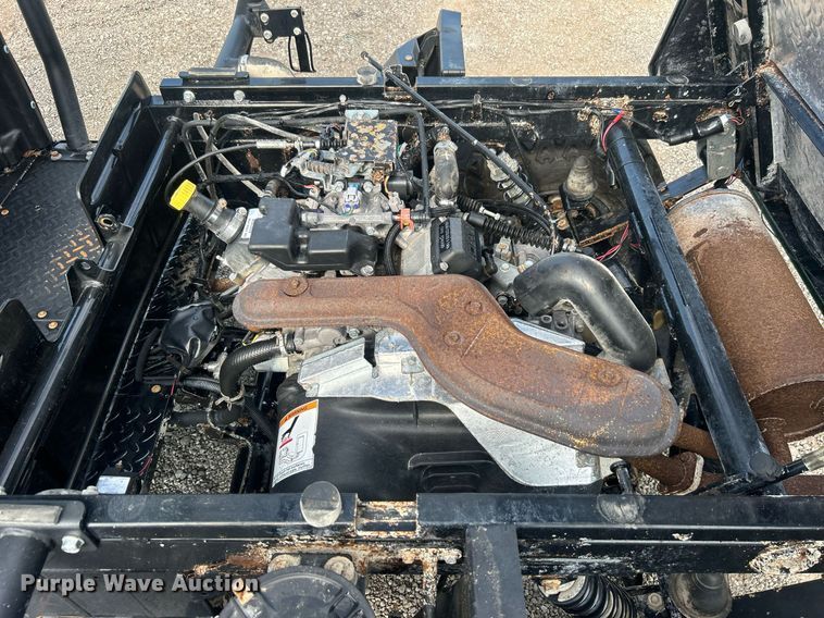 image for item EG1007 2017 Kawasaki  Mule 4010 utility vehicle