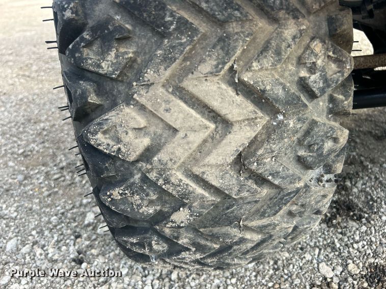 image for item EG1007 2017 Kawasaki  Mule 4010 utility vehicle