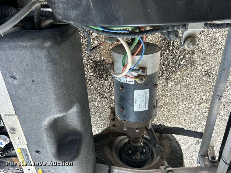 image for item EG1011 2019 Club Car Carryall 550 golf cart