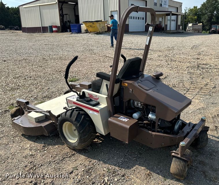 image for item EH7001 2002 Grasshopper 928D ZTR lawn mower