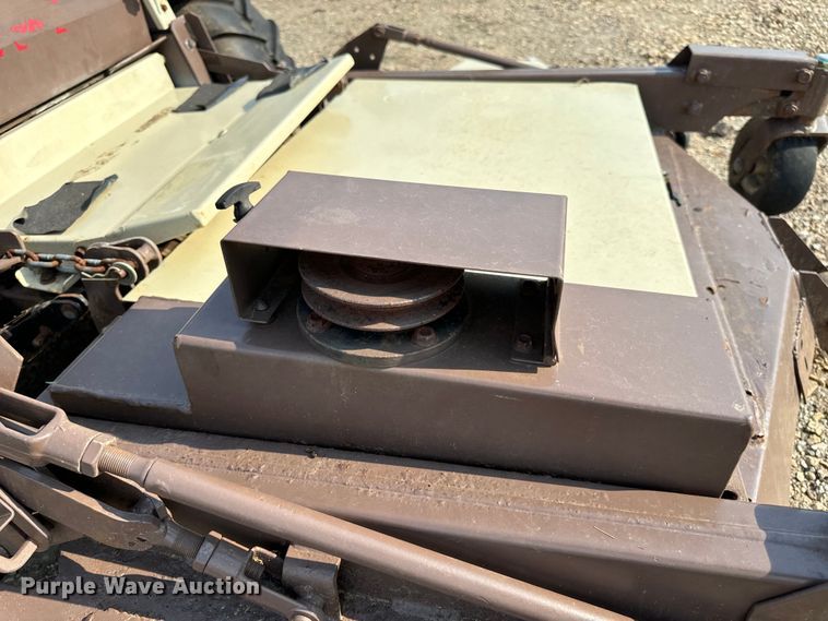 image for item EH7001 2002 Grasshopper 928D ZTR lawn mower