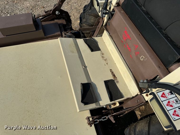 image for item EH7001 2002 Grasshopper 928D ZTR lawn mower