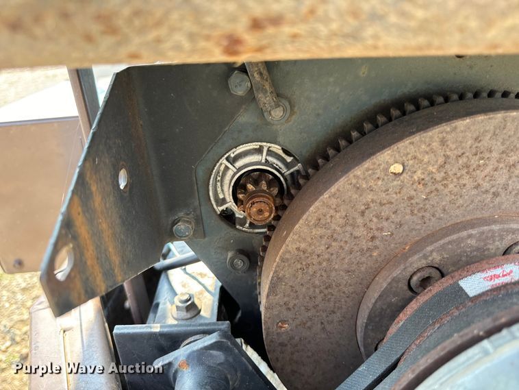 image for item EH7001 2002 Grasshopper 928D ZTR lawn mower