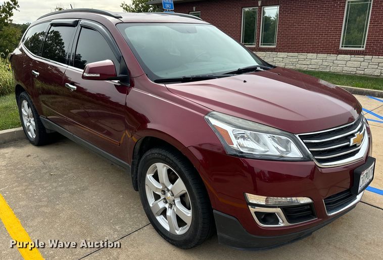 image for item EH7003 2017 Chevrolet Traverse LT SUV