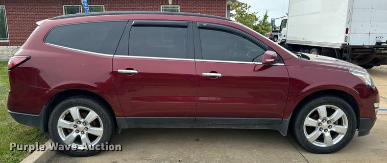 image for item EH7003 2017 Chevrolet Traverse LT SUV