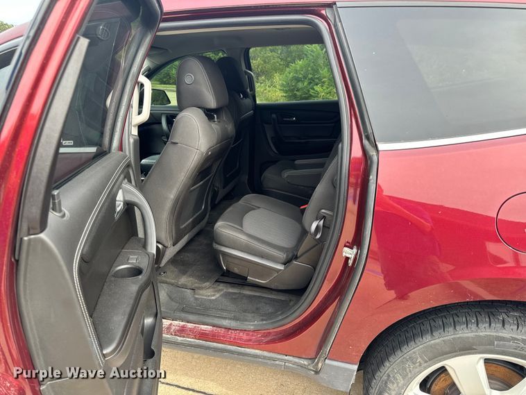 image for item EH7003 2017 Chevrolet Traverse LT SUV