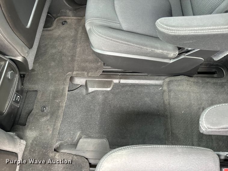 image for item EH7003 2017 Chevrolet Traverse LT SUV