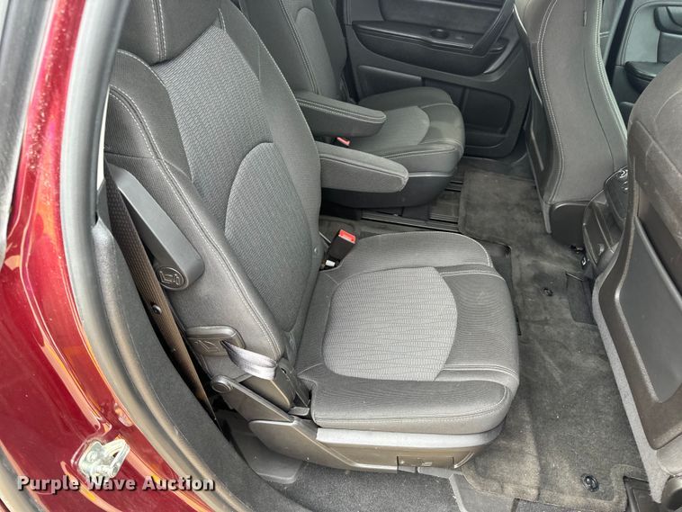image for item EH7003 2017 Chevrolet Traverse LT SUV