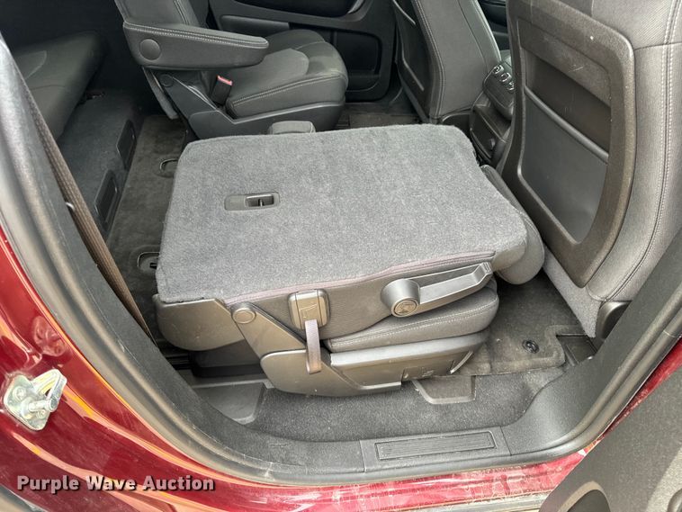 image for item EH7003 2017 Chevrolet Traverse LT SUV