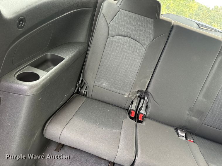 image for item EH7003 2017 Chevrolet Traverse LT SUV