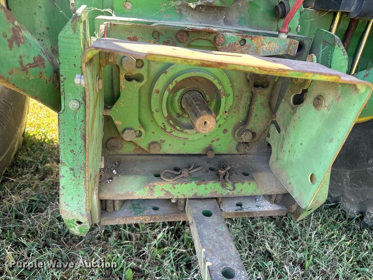 image for item EI4040 1990 John Deere 2155 Tractor