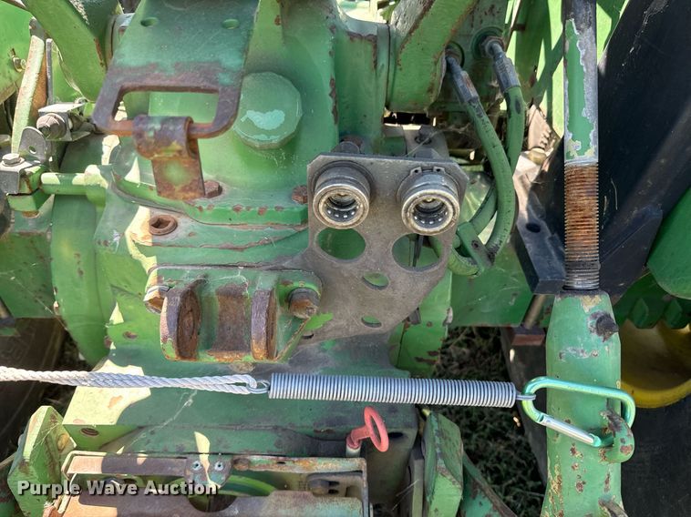 image for item EI4040 1990 John Deere 2155 Tractor