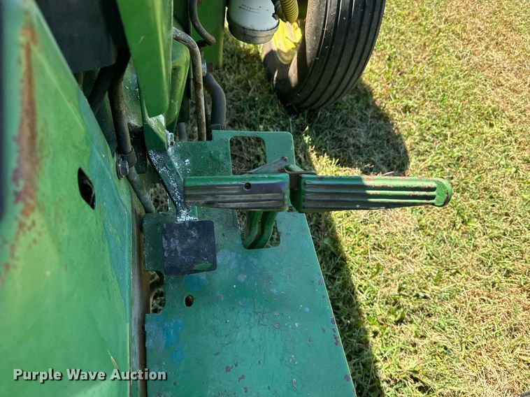 image for item EI4040 1990 John Deere 2155 Tractor